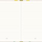 Linierte, leere Doppelseite eines Notizbuchs mit dekorativem Muster am Rand.