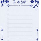 „To do Liste“ steht oben. Florale blaue Verzierungen umrahmen die Liste mit Kreisen und Linien für Einträge.