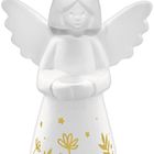Eine Engelsskulptur mit Flügeln. Der Engel hält die Hände vor sich. Auf dem Kleid sind goldene Blumen und Sterne gemalt.