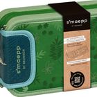 Texts: "smaepp by Brunnen", "Mit Stifterampe für leichteres Entnehmen", "Platzsparendes Format". Grünes Etui mit Dino-Motiv.