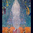 02, Gustav Klimt, Portrait of Baroness Elisabeth Bachofen-Echt, Illustration. Eine Frau in einem reich verzierten Kleid.