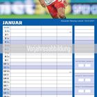 Text: Januar, Alexander Røssing-Lelesiit *20.01.2007, Vorjahresabbildung. Ein Kalender mit einem Fußballspieler oben.