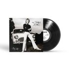 „The Journey So Far“, „Mike d'Abo“. Schwarz-weiß-Foto: Mann lehnt an klassischem Auto, Schallplatte daneben.