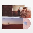 Texte: Ziggy Alberts, Twin Flames. Bild eines Mannes mit geschlossenen Augen und einem Sonnenuntergang. Vinyl-Schallplatte.