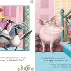 Links: Ein Mädchen mit Besen überrascht Gänse. Rechts: Ein Schwein mit Blumenkranz und Mädchen auf Treppe.