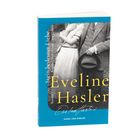 „Stein bedeutet Liebe“ von Eveline Hasler. Roman. Blaues Cover mit Foto eines Paares. NAGEL UND KIMCHE.