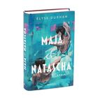 „MAJA & NATASCHA“ von Elyse Durham, Roman. Zwei Frauen mit hochgestecktem Haar in gemalten blauen und grünen Tönen.