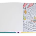 Links sind kleine Symbole auf lila Hintergrund. Rechts eine farbige Illustration von Tieren in einem Wohnzimmer.