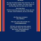 ZWEI WELTEN. EIN MOMENT. ALLES ÄNDERT SICH. Blaue Buchrückseite mit farbigen Streifenrand und dtv-Logo unten.