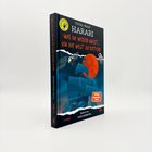 Buchtitel: „WAS DU WISSEN MUSST, UM DIE WELT ZU RETTEN“ von Yuval Noah Harari. Illustration: Erdball, Schiff, Satellit.