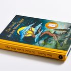 „Der Hund, der dem Mond folgte“ von James Norbury. Illustration eines Baumes vor einem Vollmond.