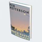 Text: "PER PETTERSON", "ROMAN HANSER", "NACH HAUSE KOMMEN". Ein Bus fährt auf schneebedeckter Straße bei Abenddämmerung.