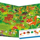 Text: „Der Fuchs schleicht neugierig durch die Bäume...“ Bunte Waldtiere und Pflanzen, Fuchs, Bär, Igel und Pilze.