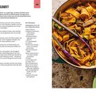 Bandnudeln Stroganoff - Rezept für 4 Personen. Zutaten: Rindfleisch, Tagliatelle, Champignons, Crème fraîche. Bild zeigt Gericht in Pfanne.