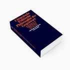 "Chinesische Politische Philosophie der Gegenwart" steht auf einem dunkelblauen Buchcover in orangener Schrift.