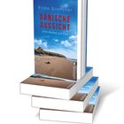 Ein Buchstapel mit dem Cover: "Frida Gronover, Dänische Aussicht, Gitte Madsen ermittelt". Im Hintergrund Strand und Meer.