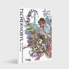 "Buchcover: 'Tschernobyl - Eine Chronik der Zukunft, Der Manga' von Swetlana Alexijewitsch. Frau mit Blumen vor Industriehintergrund."