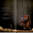 Text beschreibt eine Szene eines Fuchsmordes. Illustration: Ein Fuchs in Mantel, blutiger Kopf, trägt verletzten Körper.