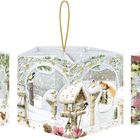 Drei dekorative Laternenanhänger mit winterlichen Waldszenen aus Tieren, Vögeln, Schneeflocken und Pflanzen.