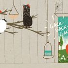 "Gack-Gack-Gack?" Ein Huhn schaut in einen grünen Garten. Zwei weiße Hühner und ein schwarzes sitzen auf Ästen. Eine Maus bei Futter.