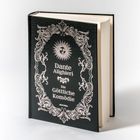 "Dante Alighieri. Die Göttliche Komödie." Schwarzes Buch mit kunstvoll verziertem silbernem Cover.