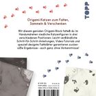 Origami-Katzen zum Falten, Sammeln & Verschenken. Bunte Pfotenabdrücke zieren das Design. Links unten Origami-Papier.