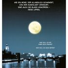 Texte: "Wie ein Mond, der allmählich schwindet..."; Stadt bei Nacht mit großem, leuchtendem Vollmond darüber.