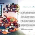 „Könnt ihr mir helfen?“ Eine Illustration von zwei Kindern in einem gemütlichen Raum mit Sofa, Büchern und heißem Getränk.