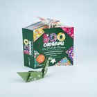 "500 Origami - Die Welt der Blumen" steht auf einer farbenfrohen Verpackung mit gefalteter Origami-Figur davor.