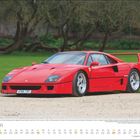 Text: Januar. Daten: FR 01, SA 02, SO 03 [...]. Ein roter Ferrari F40 auf einer Einfahrt, Bäume im Hintergrund.