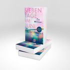 "SIEBEN TAGE IM JUNI", "Tia Williams", "Reese's Book Club Pick". Zwei gestapelte Bücher mit Pastellfarben und Stadtmotiv.