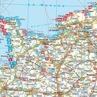 Zahlen in roten und blauen Kästchen; Städte- und Straßennamen: Cherbourg, Caen, Rouen, Le Havre; Nordwest-Frankreich-Karte.