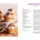 TIRAMISU-CUPCAKES MIT MANDEN. Rezepte für 6 Stück. Zubereitungszeit: 40 Minuten. Tipps für die Sahne. Vier Cupcakes mit Sahne.