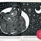 Innenabbildung Originalausgabe. Illustration von zwei Hasen, die sich umarmen, unter einem Mond und vielen Sternen.