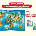 Texte: "AUFKLAPPEN & AUFSTELLEN / AUFHÄNGEN", "MIT 24 BÜCHLEIN HINTER 24 TÜREN". Illustration: Weltkarte mit bunten Figuren.