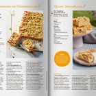 Johannisbeer- und Pfirsich-Streuselkuchenrezepte, mit Zutatenlisten und Zubereitungsschritten. Tipp für Sahne und Joghurt.