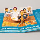 „Ich war ein Kind, das in einer Welt von Farben herumlief.“ Illustration von Fridas Familie mit buntem Pop-up.