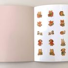 Eine Seite mit niedlichen Illustrationen von Tieren, die lesen, zeichnen und entspannen. Links ist die Seite leer.