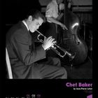 "Chet Baker by Jean-Pierre Leloir"; darunter ein Musiker mit Trompete, daneben ein Bassist. Kalender mit lila Zahlen.