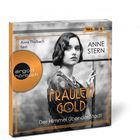 „Anna Thalbach liest ANNE STERN FRAULEIN GOLD Der Himmel über der Stadt.“ Frau mit welligem Haar, Schwarz-Weiß-Stil.