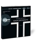 "2 MP3-CDs ungekürzte Lesung, Johannes Steck liest, Simon Beckett 'Knochenkälte', Thriller. Schwarz-weißes Design."