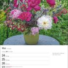 Kalenderblatt für Mai, Woche 21. Zitat: "Die Erde lacht in Blumen." Ralph Waldo Emerson. Bunter Blumenstrauß.