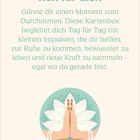 "Zeit für dich. Gönne dir einen Moment zum Durchatmen... egal wo du gerade bist." Illustration: Betende Hände vor Lotus.