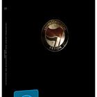 FSK 16, „Antifa - Schulter an Schulter, wo der Staat versagte“. Logo: Antifaschistische Aktion, zwei Fahnen.