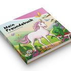 "Mein Freundebuch KINDERGARTEN." Ein Einhorn läuft fröhlich durch eine bunte, blühende Wiese mit Schmetterlingen.