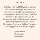 Text: Frage zu Rügens Geschichte und Wappen. Optionen: a) Robbe, b) Adler, c) Löwe. Beige Hintergrundfarbe.