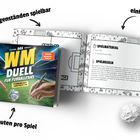 Texte: "mit Alltagsgegenständen spielbar", "einfach erklärt", "nur fünf Minuten pro Spiel". Cover: "Das WM Duell für Fußballfans".