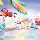 Text: "Doch als die Tiere schlafen geh'n, da kann man Wilma wieder seh'n..." Illustration einer Person, die Bäume bunt bemalt.