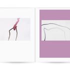 Links eine abstrakte Zeichnung mit rosa und braunen Linien, rechts schwarz-graue Linien auf einem lila Hintergrund.