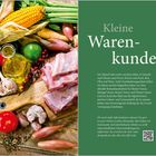 "Kleine Warenkunde" steht auf grünem Hintergrund; daneben bunte Lebensmittel auf Holzbrett: Gemüse, Fleisch, Öl.